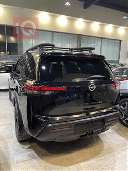 نیسان پاسفایندەر